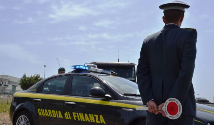 Immagine articolo: 641 posti messi a concorso per lavorare nella Guardia di Finanza